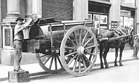 Una fotografia degli anni 20, che d unidea di cosa fossero le navazze