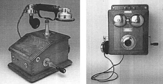 Apparecchi telefonici costruiti a Milano dalla ditta Arturo Perego (verso il 1910)