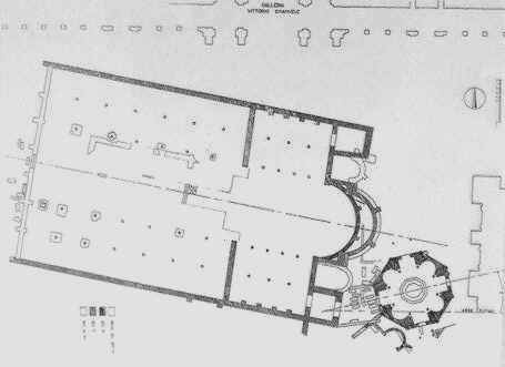 La pianta della basilica maior poi di S. Tecla. All'interno  riconoscibile il supposto tempio quadrato celtico