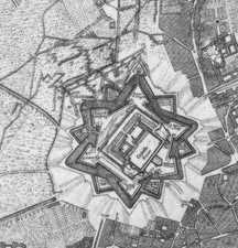 Il Castello sotto assedio nella pianta di Marcantonio dal Re