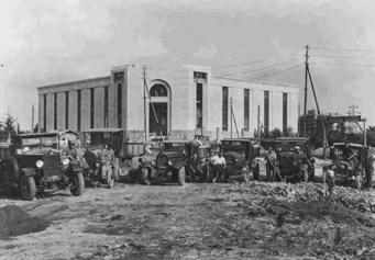 L’edificio della Ricevitrice Sud dell’AEM, a costruzione quasi completata (1934)