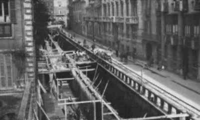 Lavori di copertura del naviglio lungo la via Senato
(verso 1930)