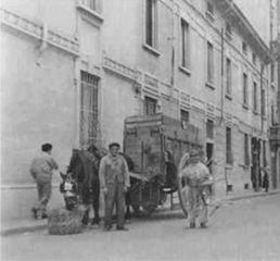 Carri  a cavalli della SPAI,  ancora in uso negli anni 50
