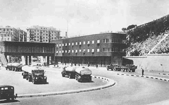 Ingresso dell’Autocamionale a Genova (verso il 1935)